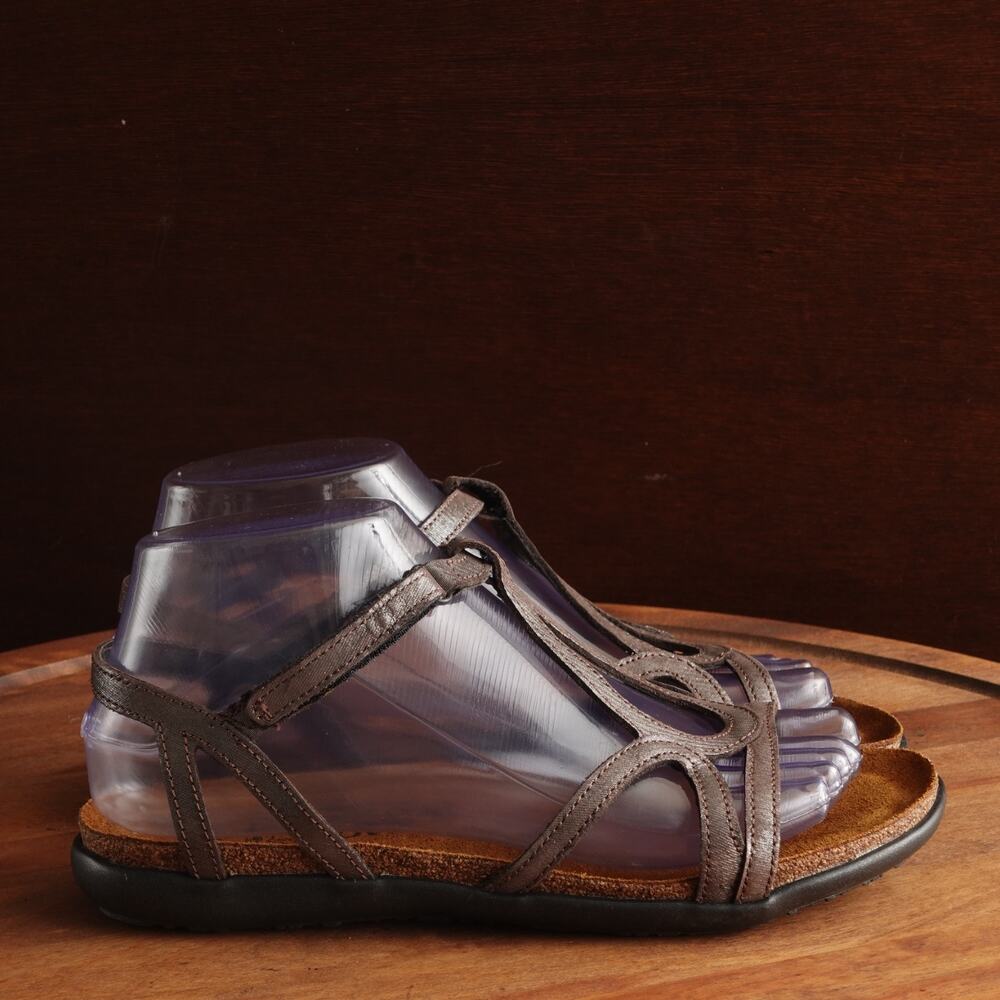 Naot Sandals WMS SZ EU 38 US 7 Bronze Metallic Dorith Comfort Coastal Flat Shoes